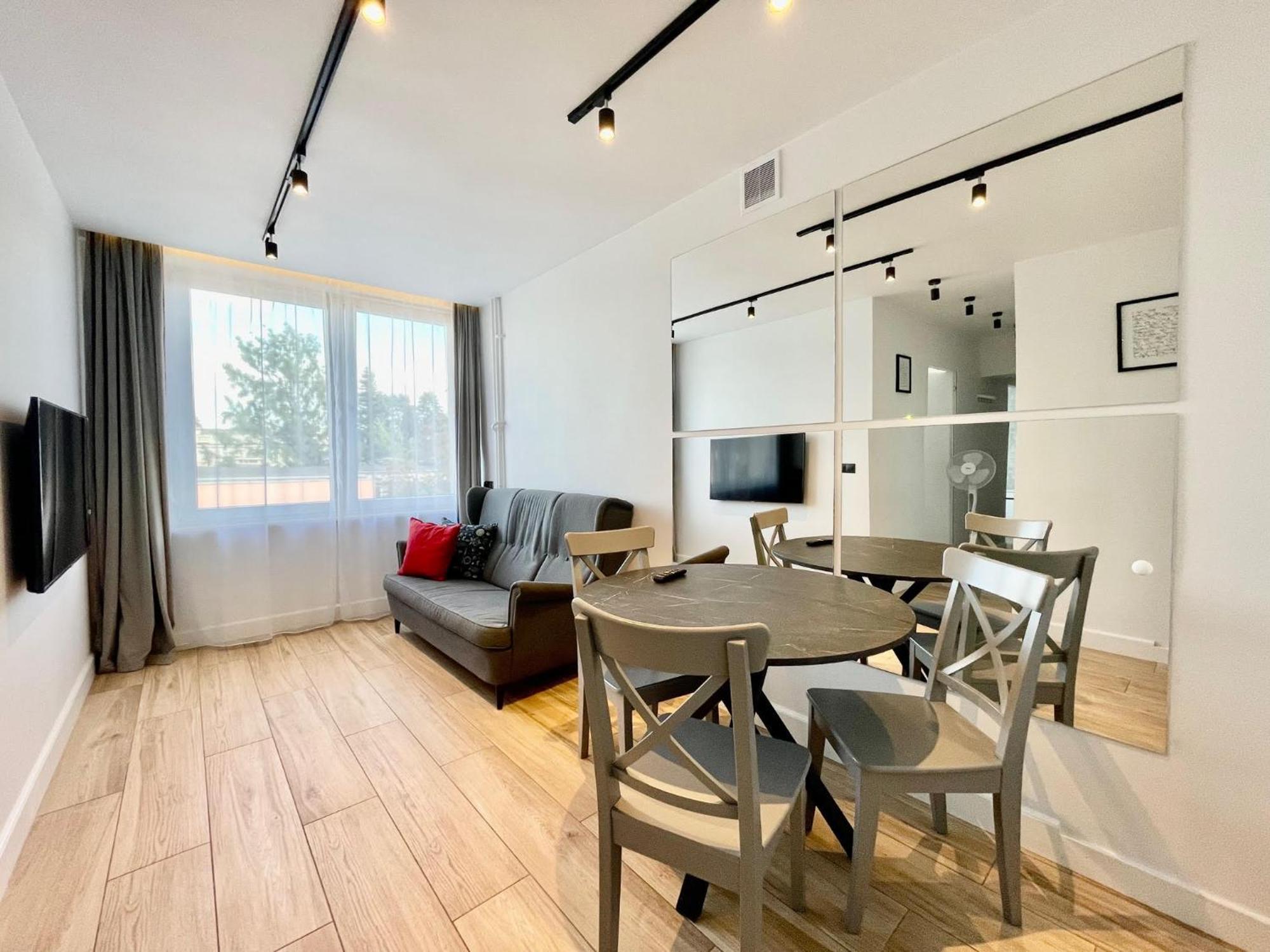Nice To Host You - Old Town Apartment Varsóvia Exterior foto