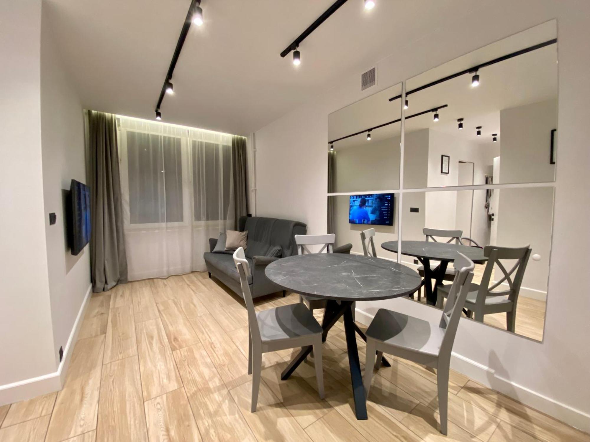 Nice To Host You - Old Town Apartment Varsóvia Exterior foto